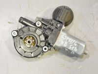 Toyota Corolla Lasinnostimen moottori, oikea taka Varaosakoodi: 85720-0D120
Korityyppi: Sedaan