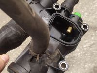 Ford Mondeo 2010 termostaadi korpus