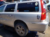Volvo V70 2006 - Auto varaosat