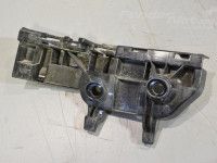 Volkswagen Polo Puskurin kiinnitysrauta, taka oikea Varaosakoodi: 2G6807454A
Korityyppi: 5-ust luuk...