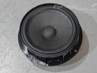 Volkswagen Golf 6 Oven kaiuttime Varaosakoodi: 1K8035454
Korityyppi: 5-ust luukp...