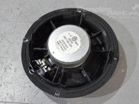 Volkswagen Golf 6 Oven kaiuttime Varaosakoodi: 1K8035454
Korityyppi: 5-ust luukp...