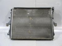 Volkswagen Touareg 2002-2010 Moottorin jäähdytin 3.0 dieseli (aut.) Varaosakoodi: 7L0121253A