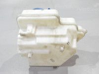 Mercedes-Benz B (W245) Pesimen säiliö Tuulilasi / Ajovalot Varaosakoodi: A1698690320
Korityyppi: 5-ust luu...