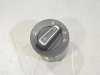 Volkswagen Golf 7 Esitulede lüliti Varaosakoodi: 5G0941431BE WZU
Korityyppi: 5-ust...