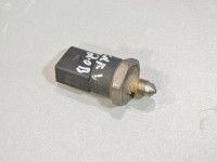 Volkswagen Golf 5 Polttoaineen paine-anturi Varaosakoodi: 06D906051A
Korityyppi: 5-ust luuk...