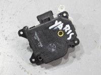 Toyota Yaris 1999-2005 Lämmityslaitteen säätömoottori Varaosakoodi: 063700-7900
