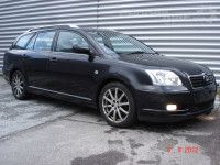 Toyota Avensis (T25) Oven sisäkahva, vasen (taka) Varaosakoodi: 69206-05040-B0
Korityyppi: Univer...