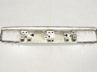Volkswagen Touareg Kojelauta koristeosista, oikea Varaosakoodi: 7P1857226A  041
Korityyppi: Maastur