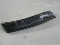 Nissan Pathfinder (R50) 1995-2004 Takalokasuoja lista, oikea