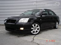 Toyota Avensis (T25) 2003-2008 Ruisku läppäkotelo (1.8 bensa) Varaosakoodi: 22030-0D010