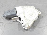 Audi A6 (C7) Lasinnostimen moottori, vasen etu Varaosakoodi: 8K0959801B
Korityyppi: Universaal