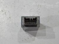 Mazda 323 1998-2004 Ohjausyksikkö / relee Varaosakoodi: BJ3F67830B