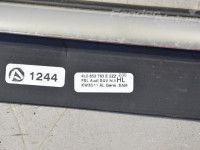 Audi Q7 (4L) Oven lasi lista, vasen (kromi) Varaosakoodi: 4L0853763E  2ZZ
Korityyppi: Maastur