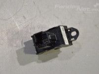 Volvo V70 Lasinnostimen kytkin, oikea (taka) Varaosakoodi: 30773273
Korityyppi: Universaal
M...
