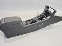 Volkswagen Golf 7 Kojelautakonsoli Lattia Varaosakoodi: 5G1863241BE 82V
Korityyppi: 5-ust...