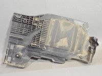 Volkswagen Golf 7 Pohjapanssari, vasen (taka) Varaosakoodi: 5Q0825505B
Korityyppi: 5-ust luuk...