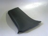 Toyota Yaris 2005-2011 Pilariverhoilu B, oikea (alemppi) Varaosakoodi: 62413‑0D080‑B0