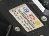 Hyundai Sonata (NF) Педаль газа Varaosakoodi: 327003L300
Korityyppi: Sedaan
Moo...