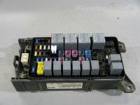 Kia Sorento 2002-2011 Sulakerasia / Sähköpääkeskus Varaosakoodi: 91160-3E050
Korityyppi: Maastur