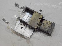 Nissan X-Trail 2001-2007 Tuhkakuppi Varaosakoodi: 68800EQ400 -> 68800EQ40A
Korityyp...