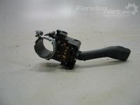 Audi A6 (C5) 1997-2005 Monitoimivipu Vilkut / Valonvaihdin Varaosakoodi: 8L0953513G