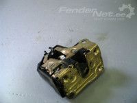 Renault Megane 1996-2002 Lukkolaite, vasen (taka) Varaosakoodi: 7700434602
Korityyppi: Universaal