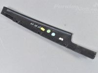 Audi A4 (B8) Etuoven lista, oikea Varaosakoodi:  8K0837902M  5FQ
Korityyppi: Univ...