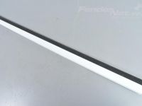 Volkswagen Passat (B8) 2014-2023 Etuoven lista, vasen Varaosakoodi: 3G0853267 GRU