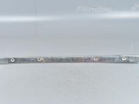 Audi A6 (C5) Tavaratilan verhoilu (kromi) Varaosakoodi: 4B9864483A
Korityyppi: Universaal...