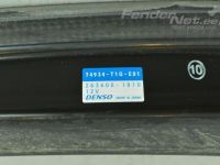Honda CR-V Elektroninen takaluukun anturi, oikea Varaosakoodi: 74934-T1G-E01
Korityyppi: Maastur...