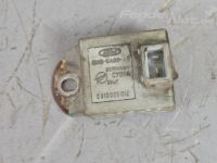 Ford Galaxy Radio kondensaattori Varaosakoodi: 1036391
Korityyppi: Mahtuniversaa...