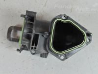 Volkswagen Passat (B7) Kumipalje / Letku (1.4 bensiini) Varaosakoodi: 03C129721D
Korityyppi: Universaal...