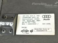 Audi A6 (C6) Tavaratilan verhoilu Varaosakoodi: 4F9861529D  VV2
Korityyppi: Unive...