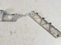 Opel Astra (J) Puskurin kiinnitysrauta, taka oikea Varaosakoodi: 13266740
Korityyppi: 5-ust luukpä...