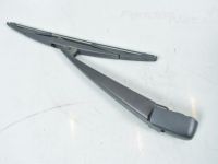 Mitsubishi Outlander Takalasin pyyhkimen varsi Varaosakoodi: 8253A129
Korityyppi: Linnamaastur
