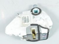 Honda CR-V Lukkolaite, oikea (etu) Varaosakoodi: 72110-SWA-G02 -> 72110-SWA-G03
Ko...
