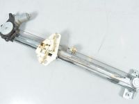 Honda CR-V Etuoven lasinnostin mekaaninen, vasen (el.)(sarja) Varaosakoodi: 72250-SWY-E01
Korityyppi: Linnama...