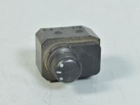 Suzuki Grand Vitara Peilin katkaisin Varaosakoodi: 37950-62J00-000
Korityyppi: Linna...