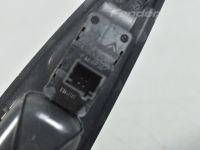 Peugeot 308 Lasinnostimen kytkin, vasen (taka) Varaosakoodi: 649031
Korityyppi: 5-ust luukpära