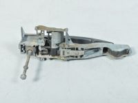 Peugeot 308 Oven ulkokahva, vasen (etu) Varaosakoodi: 9101GF
Korityyppi: 5-ust luukpära