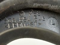 Volkswagen Passat CC / CC Takaovi tiiviste, oikea (ylempi) runko Varaosakoodi: 3C8854546L
Korityyppi: Sedaan