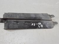 Cadillac CTS 2002-2007 Puskurin säleikkö, vasen Varaosakoodi: 12786010